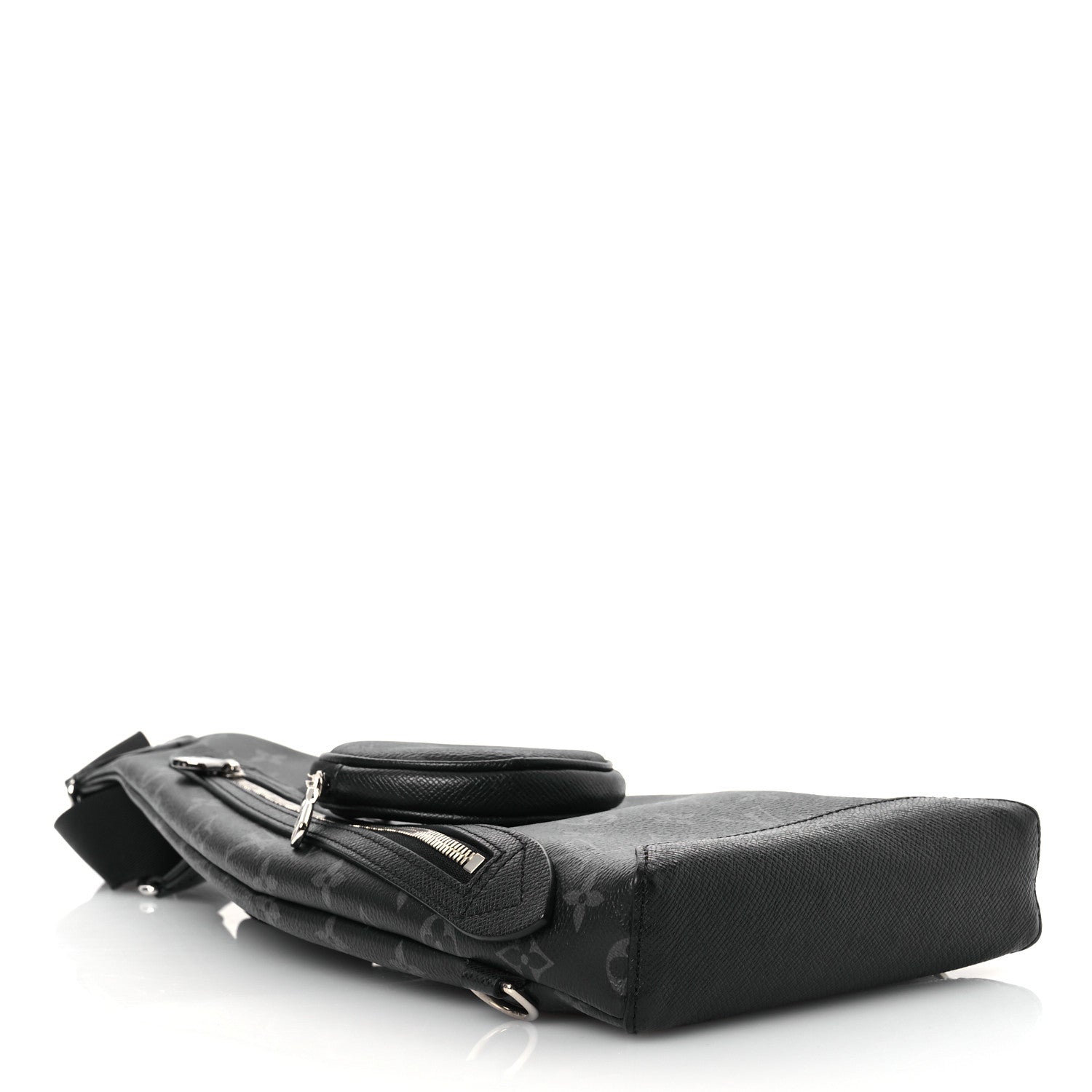 Louis Vuitton Taigarama Duo Slingbag Black