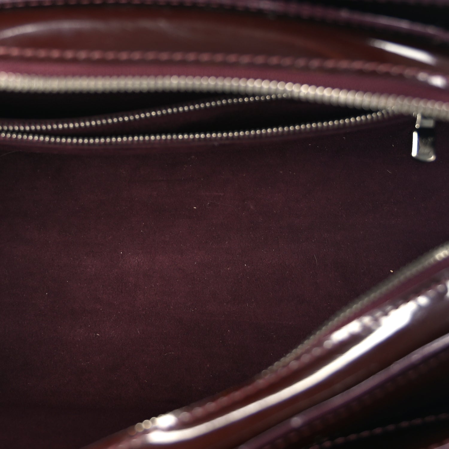 Louis Vuitton Electric Epi Pont-Neuf PM  Bordeaux
