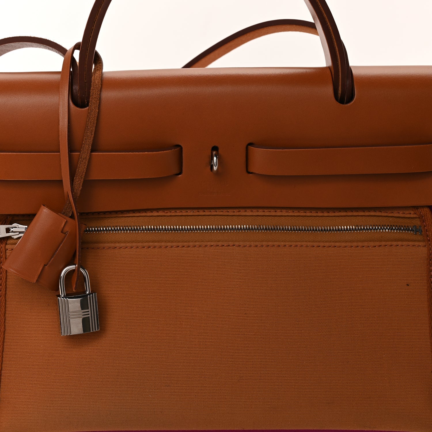 Hermes Toile Militaire Vache Hunter Herbag Zip Retourne 31 PM Rose Pourpre Fauve