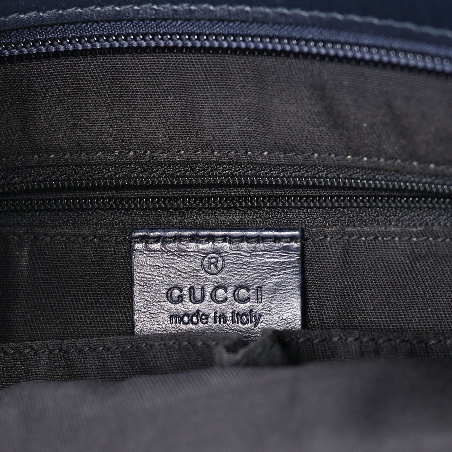 Gucci GG Supreme Monogram Web Flat Messenger Bag  Navy