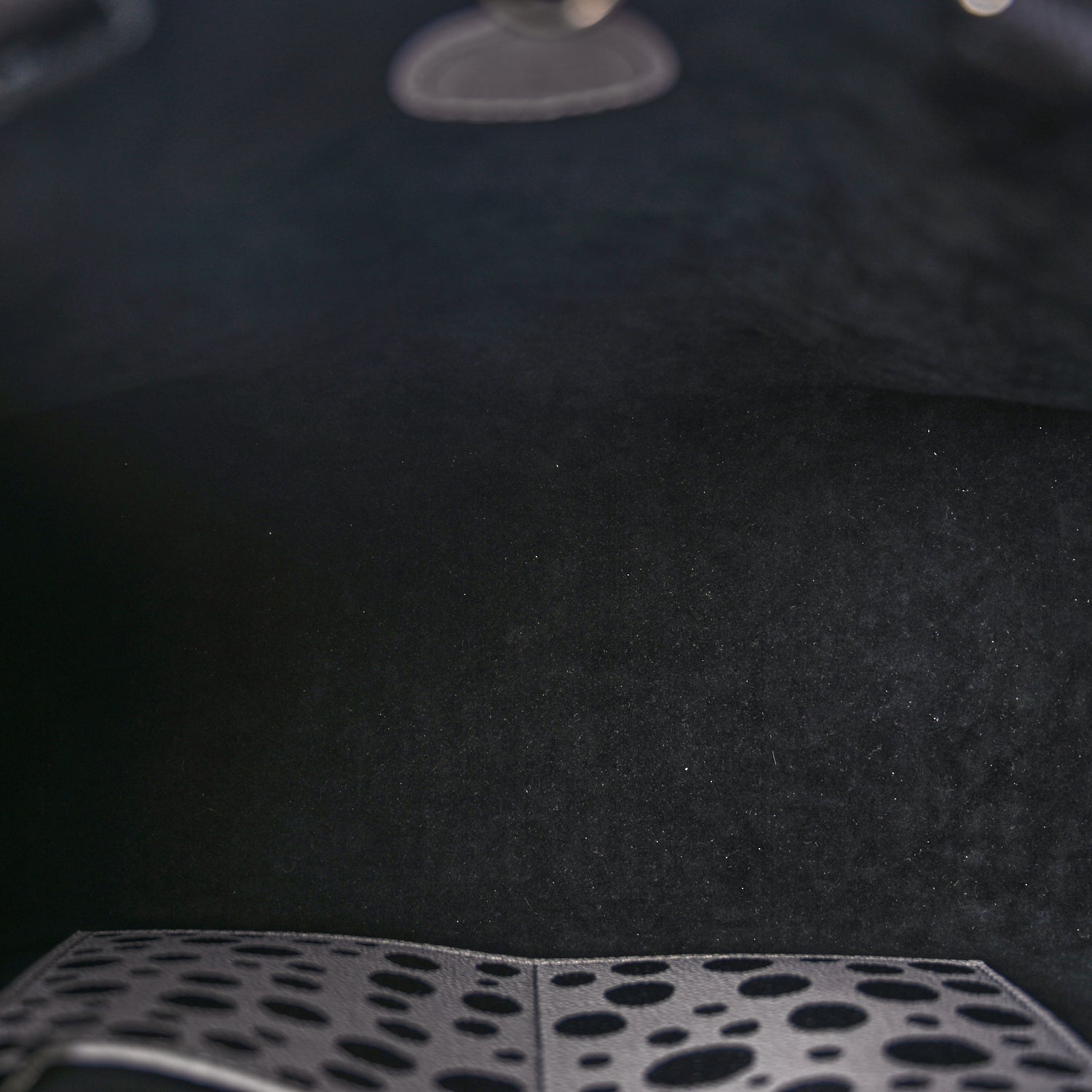 Louis Vuitton LV X YK Empreinte Monogram Giant Onthego MM Black