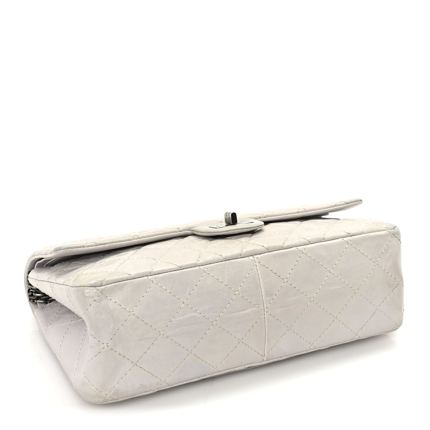 Chanel Aged Calfskin 2.55 Reissue 226 Flap  Ivory