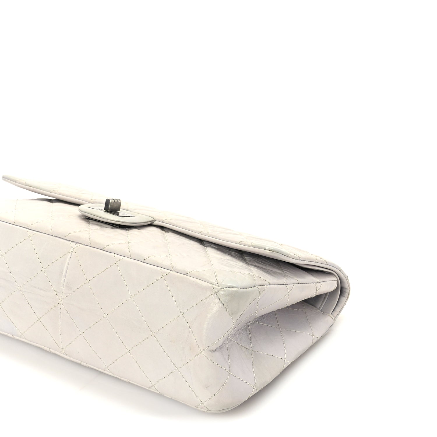 Chanel Aged Calfskin 2.55 Reissue 226 Flap  Ivory