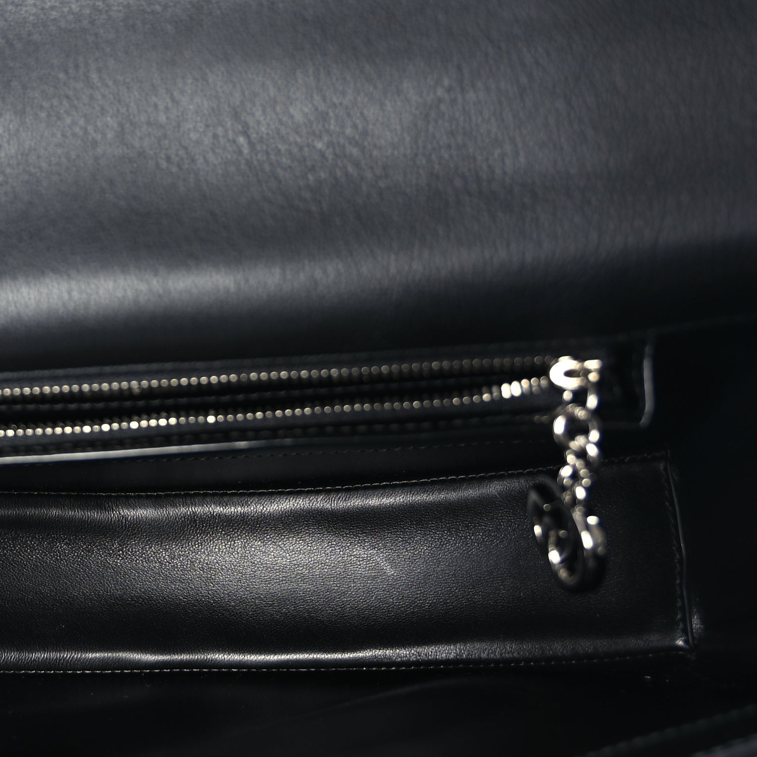 Gucci Matelasse GG Marmont Half Moon Top Handle Bag Black