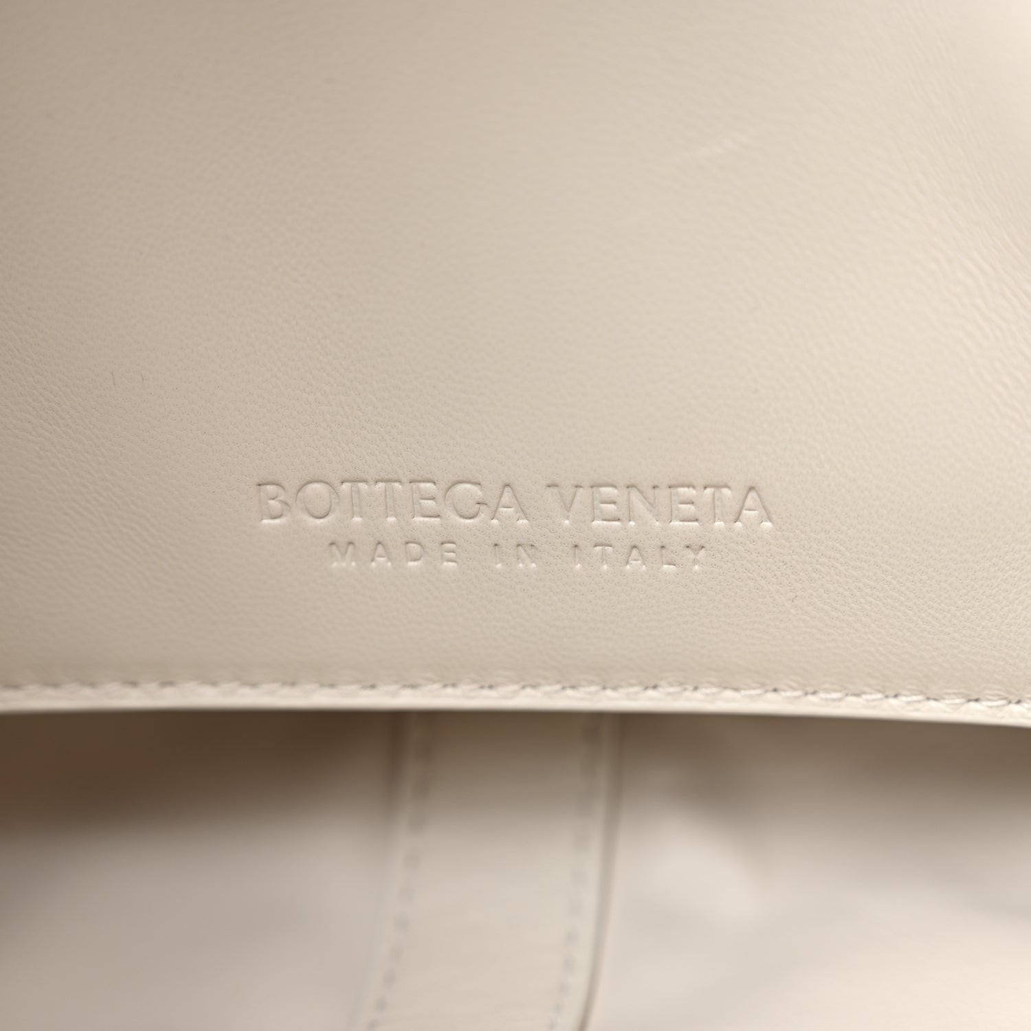 Bottega Veneta Nappa Intrecciato Small Flip Flap Tote Chalk