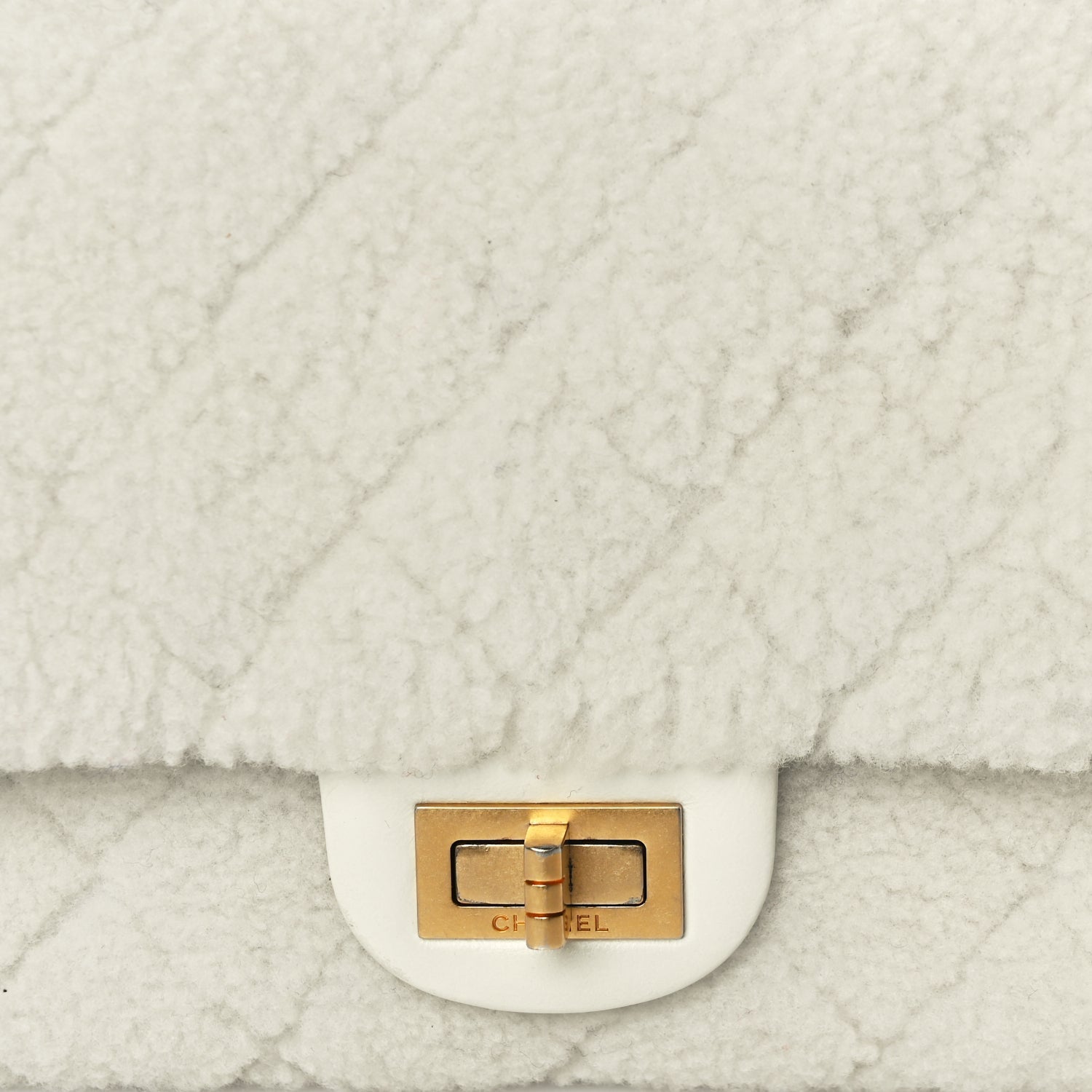 Chanel Shearling Lambskin Aged Calfskin Quilted 2.55 Reissue 225 Flap White